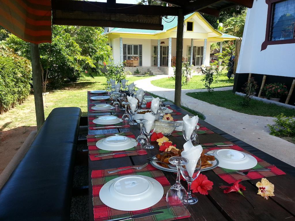 Zanboza Guesthouse La Digue Exterior photo
